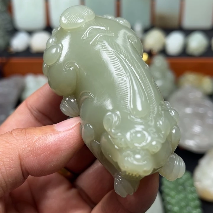 上***水和田玉未镶嵌挂件