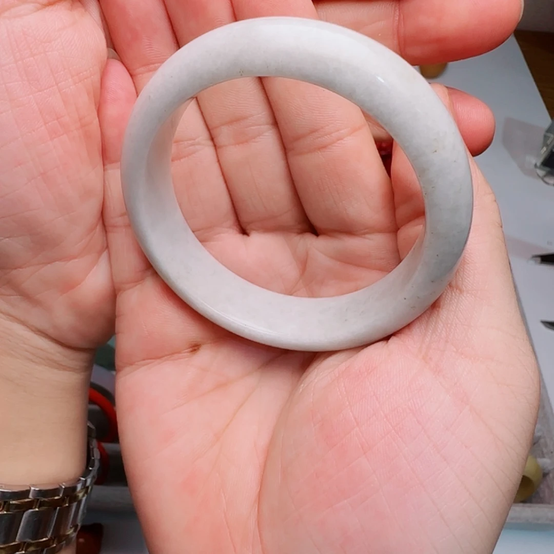 未镶嵌手镯翡翠缅料