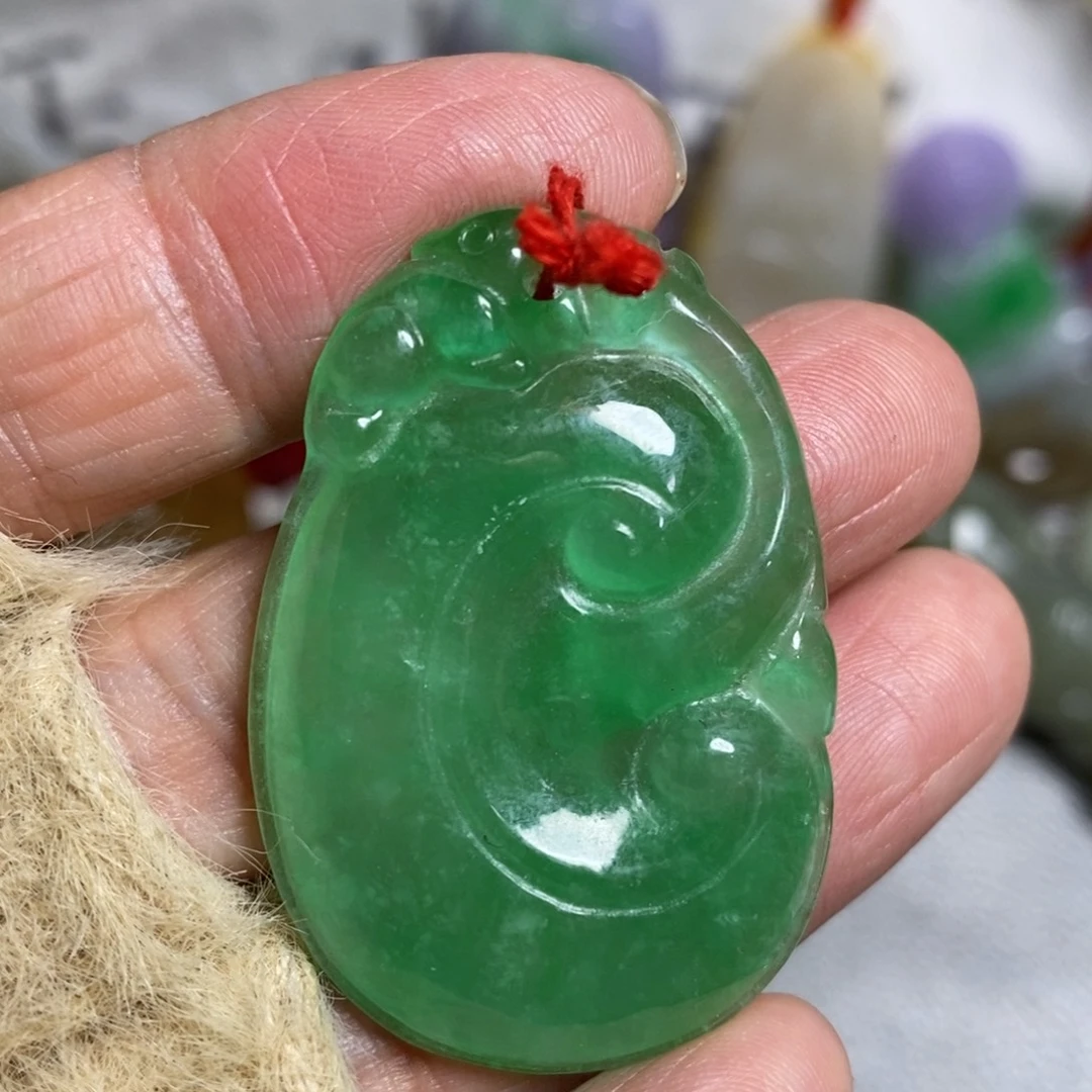 和田玉（糖玉）未镶嵌颈饰