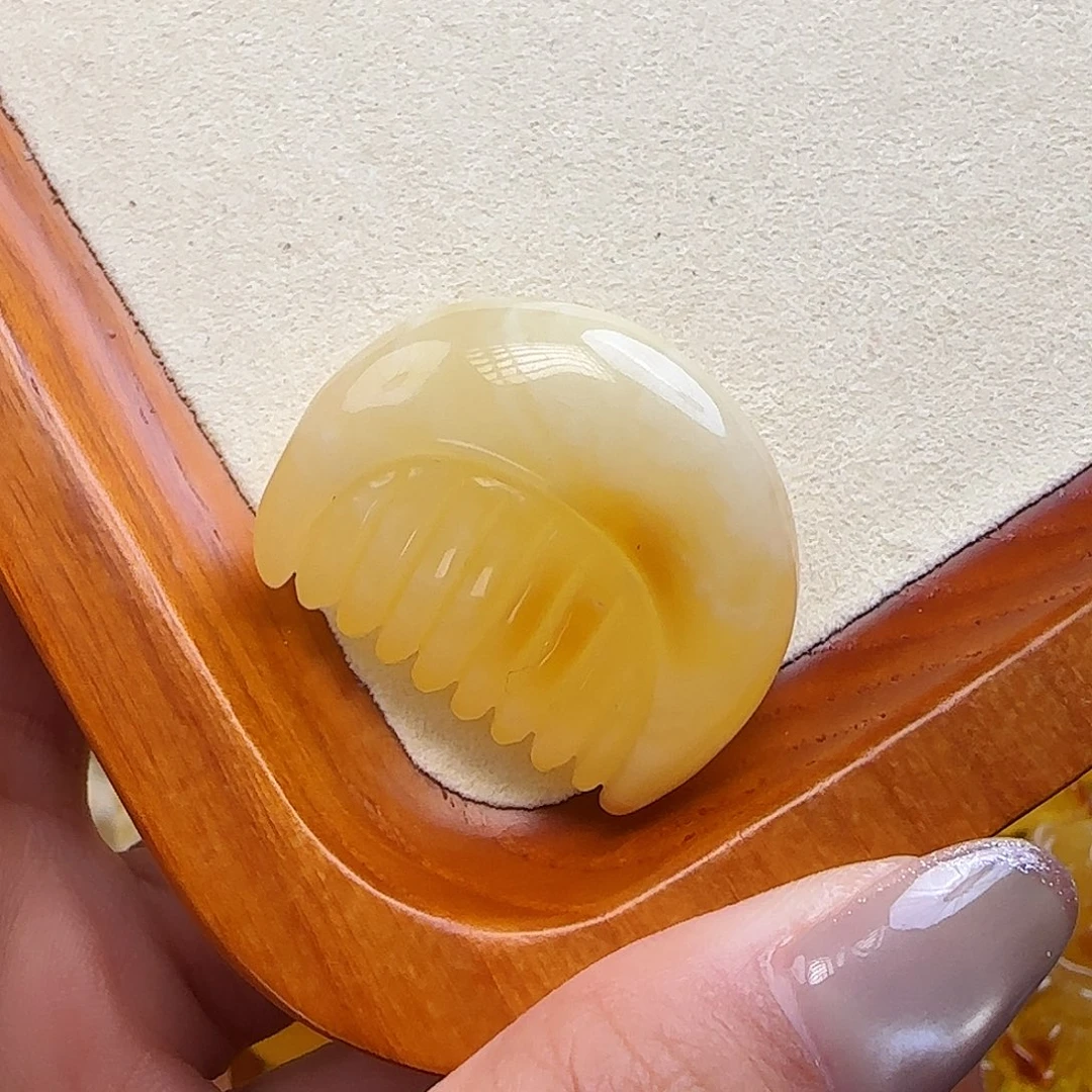 琥珀未镶嵌珠宝奇石蜜蜡
