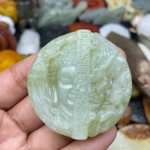 蛇纹石玉颈饰未镶嵌81