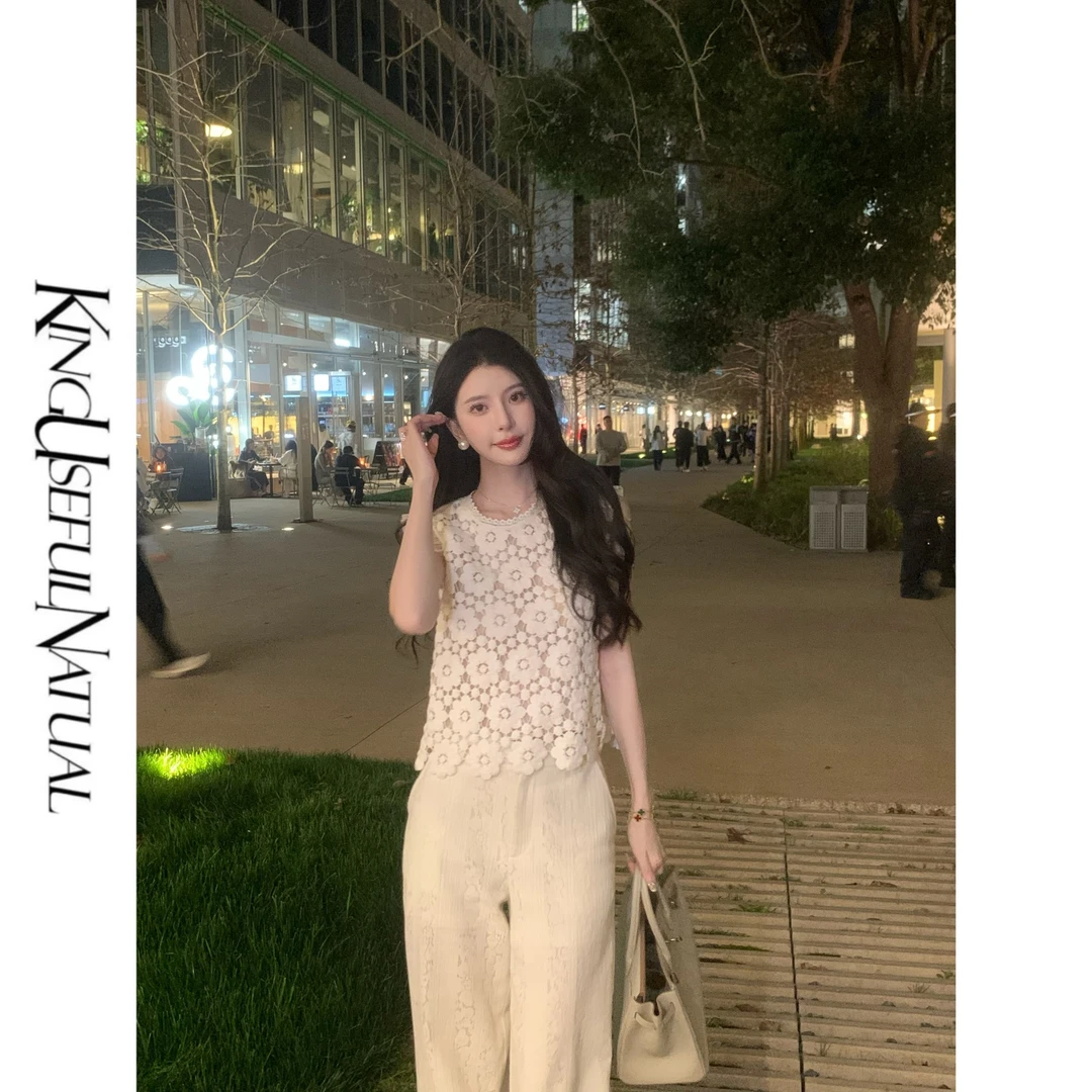 KUN【醒春】减龄小飞袖 立体生动棉线盘花镂空感遮手臂肉肉百搭上衣