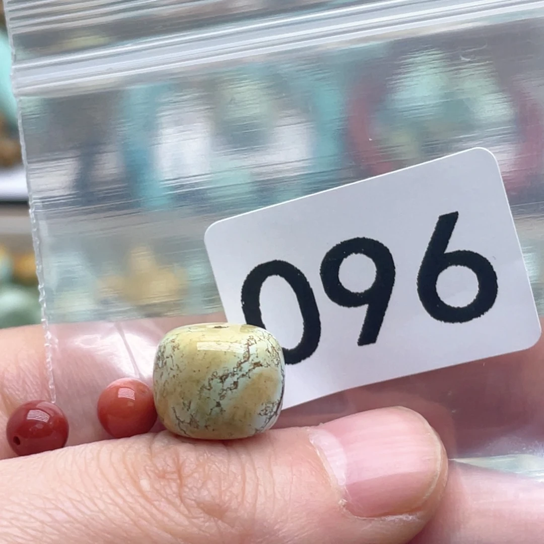 南红玛瑙珠宝奇石未镶嵌