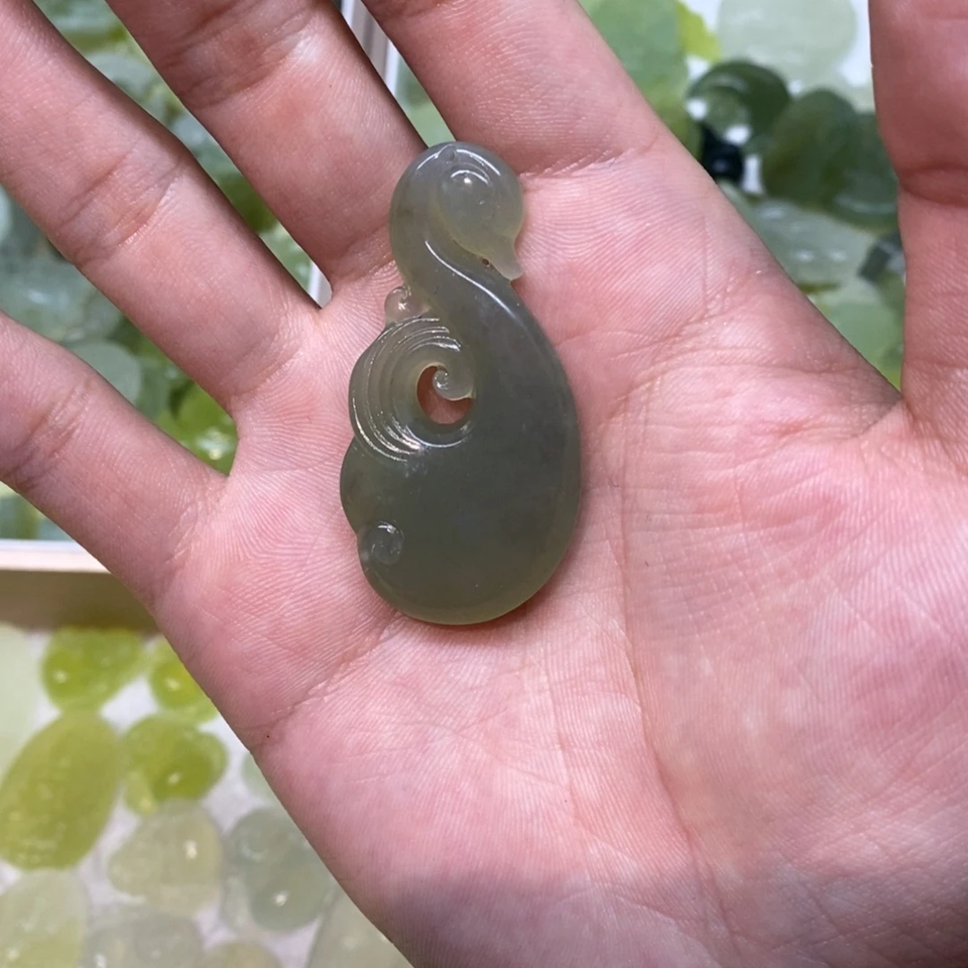 岫玉未镶嵌吊坠(不含链)