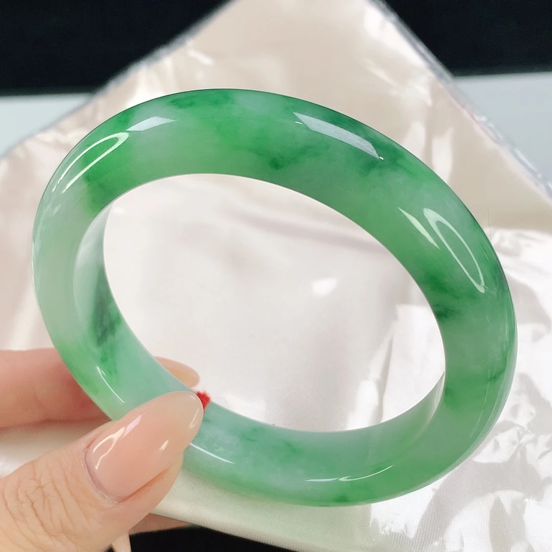 未镶嵌手镯翡翠60.9圈口
