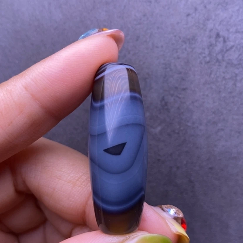 【闪购商品】玛瑙/玉髓未镶嵌珠宝奇石魔****J