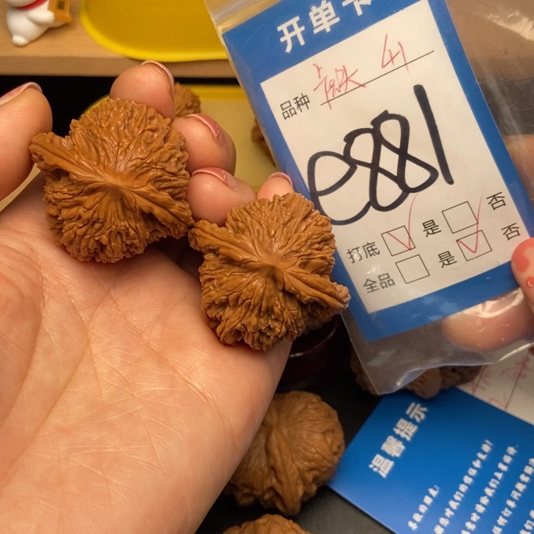 桃核吊坠核桃虎头