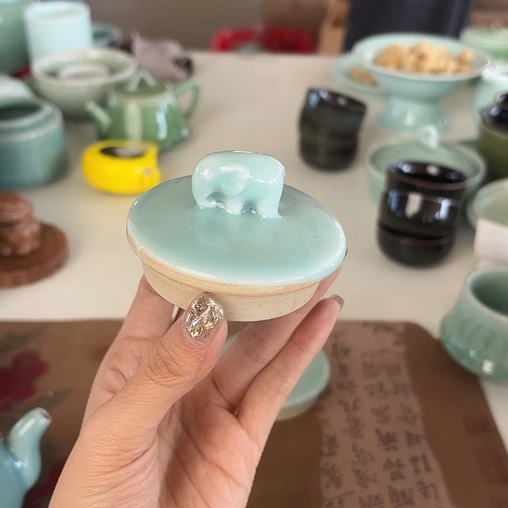 龙泉云间青瓷小米茶器