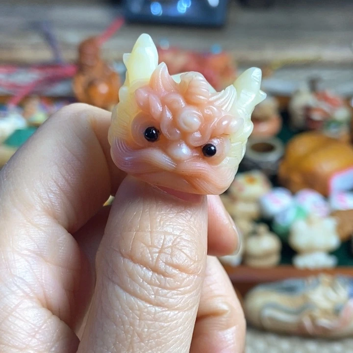 荼*配饰驼骨雕刻小狮子一个