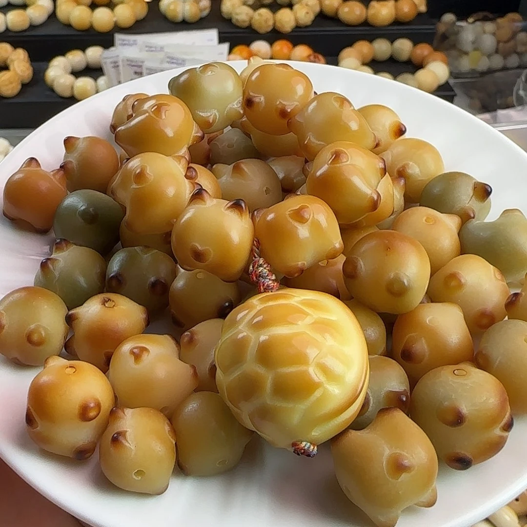 菩提根/象牙果吊坠瑕疵卡15-17柯基屁股20颗