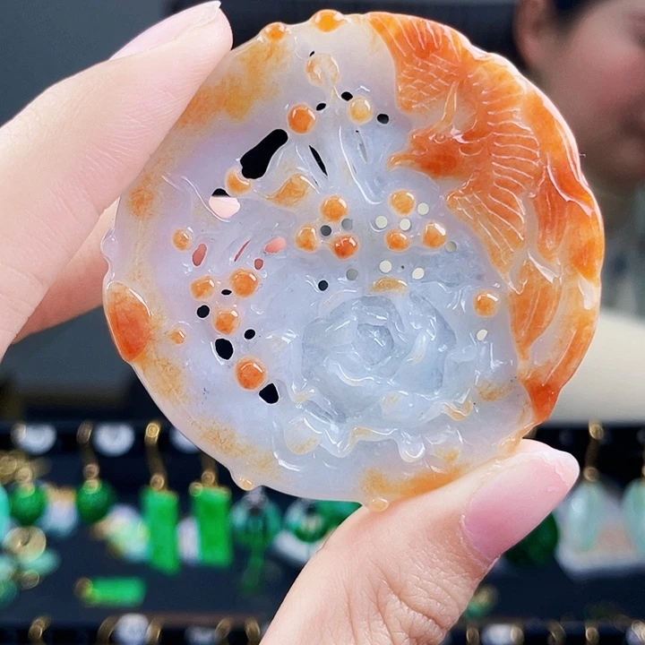 翡翠颈饰未镶嵌饰品