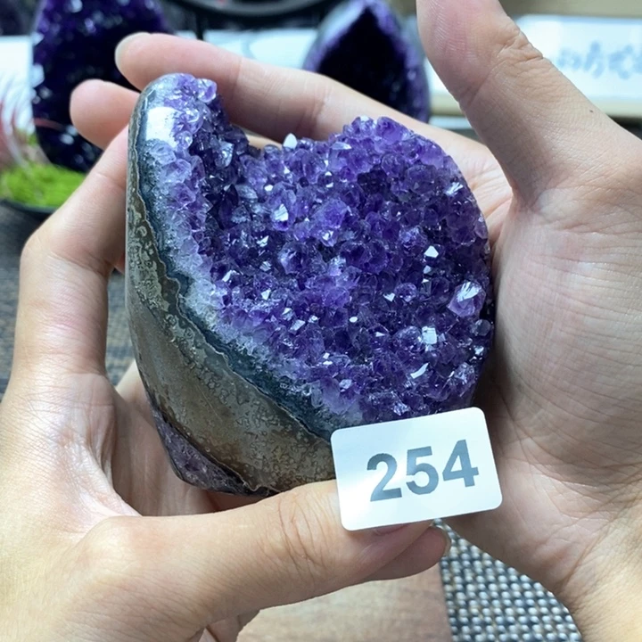 大型摆件（非配饰）未镶嵌水晶