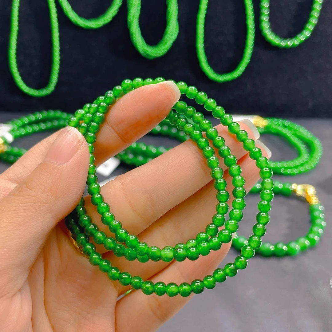 翡翠未镶嵌颈饰