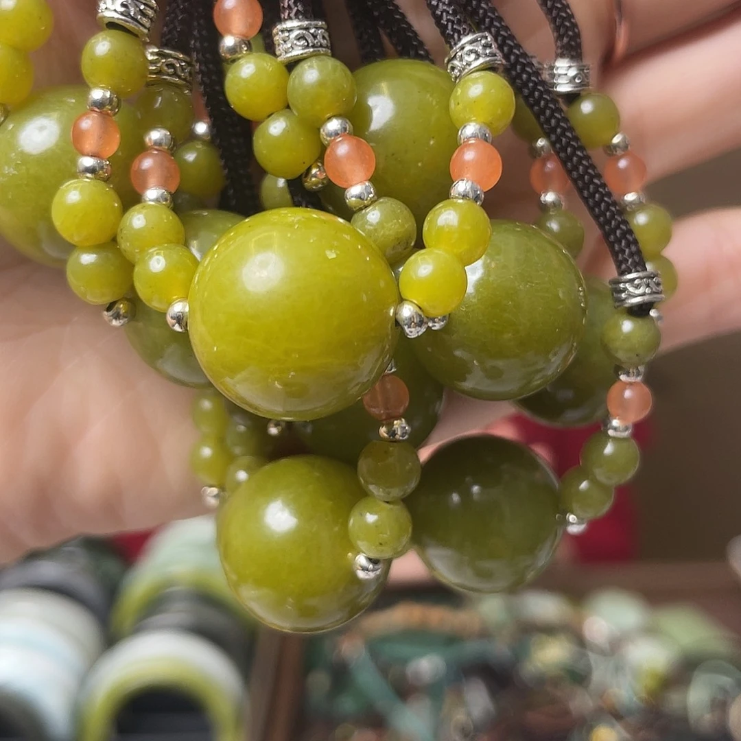 和田玉（糖玉）未镶嵌颈饰