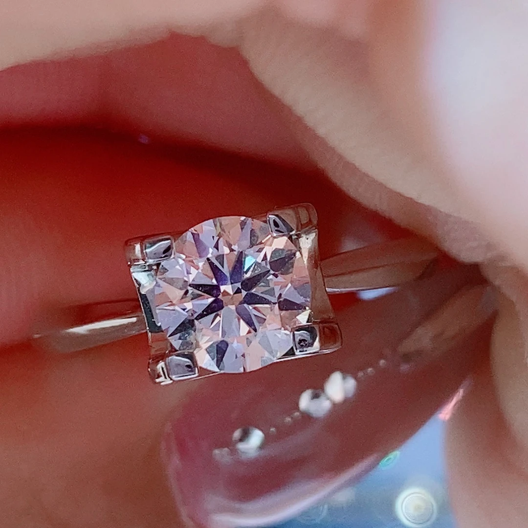 铂Pt950镶嵌实验室培育钻石1ct 牛头戒指