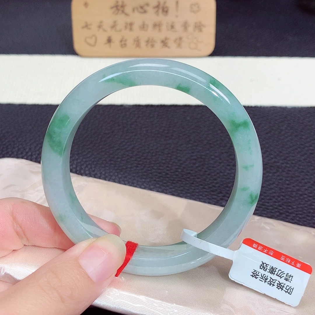 翡翠未镶嵌手镯580