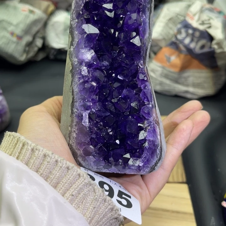 紫晶大型摆件（非配饰）未镶嵌