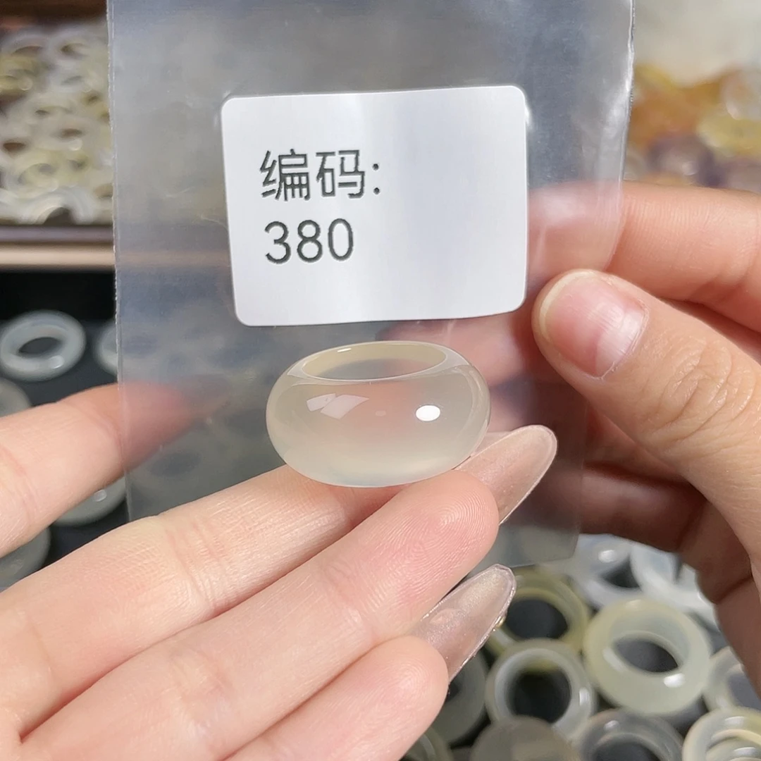 玛瑙/玉髓未镶嵌戒指380港14.5