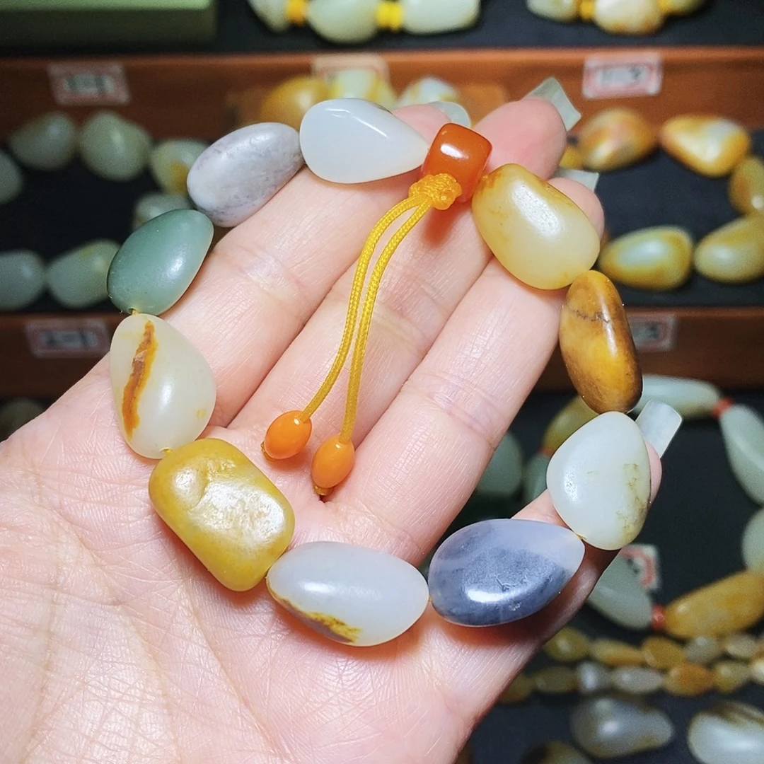 和田玉未镶嵌手链