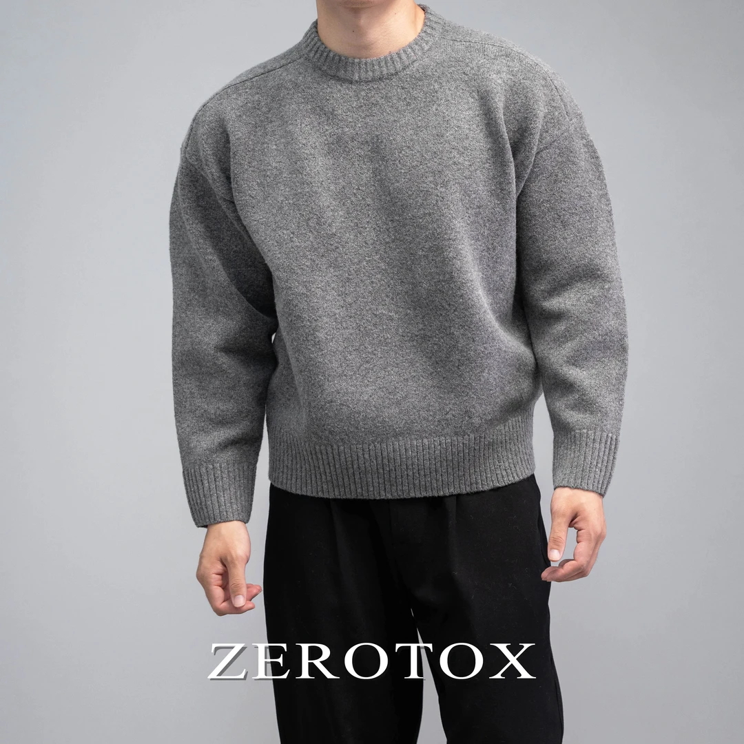 软糯亲肤 解构垫肩重磅仿牛绒圆领休闲保暖毛衣舒适廓形可贴身