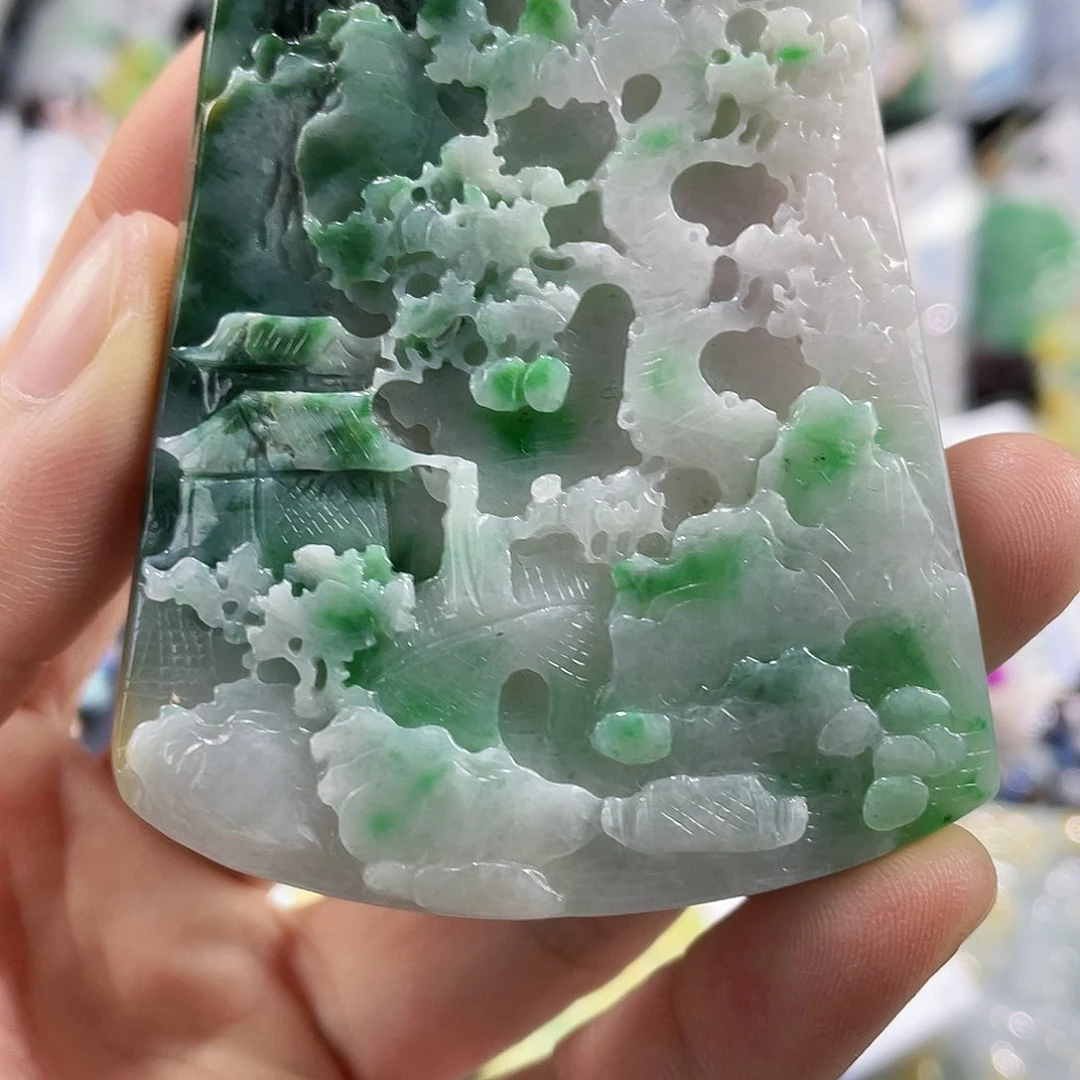 颈饰未镶嵌翡翠一