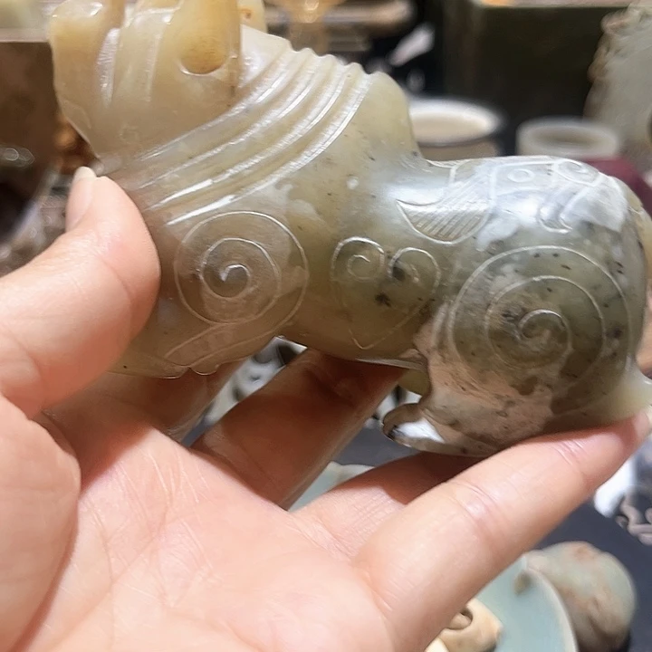 摆件X**哥陶瓷艺术品制作等