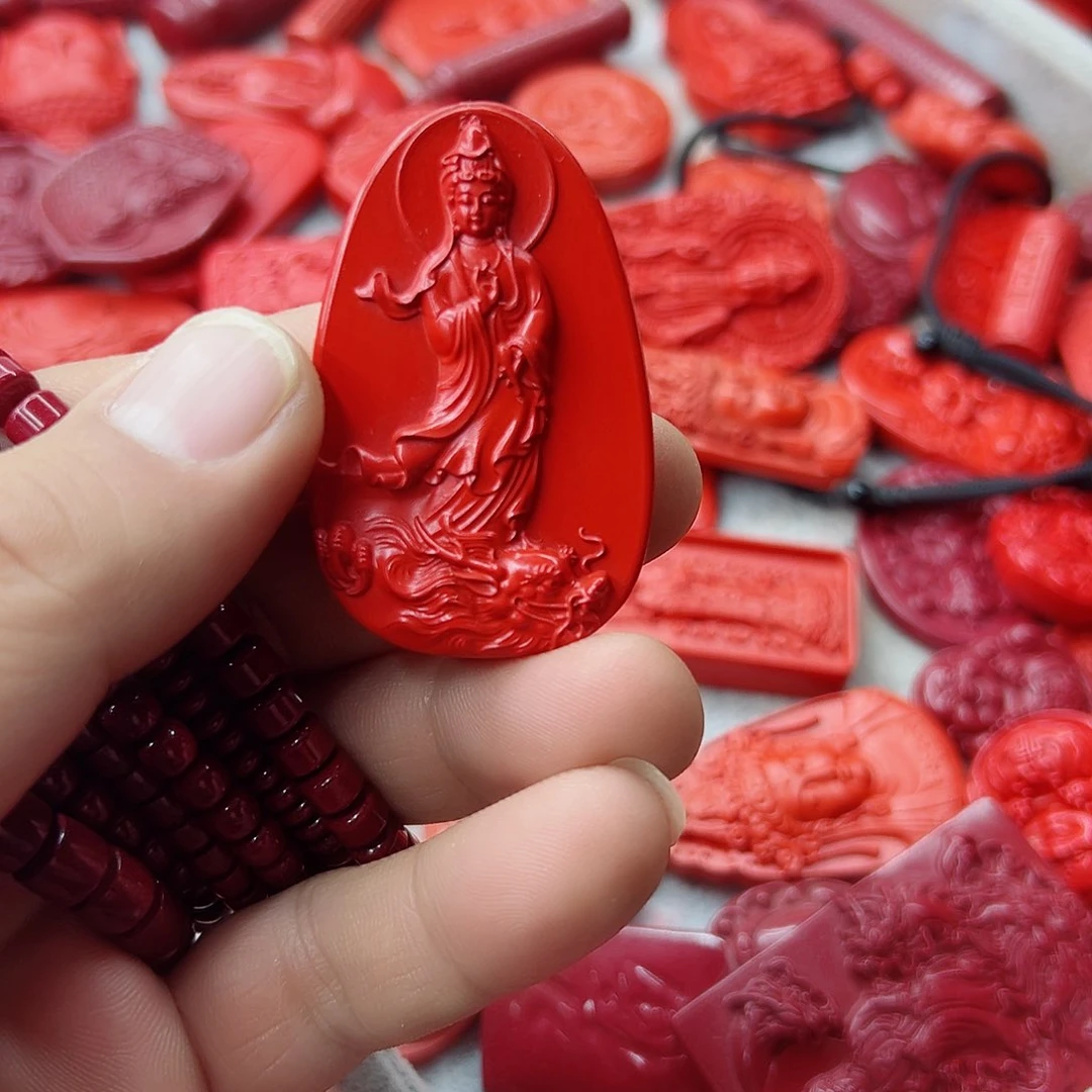 东陵石颈饰未镶嵌流**簸