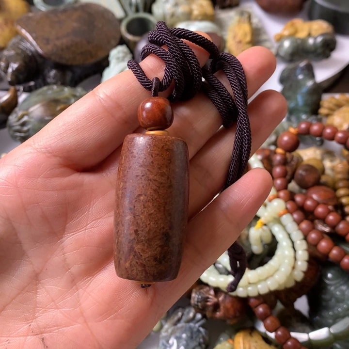 岫岩河磨玉（透闪石质玉）未镶嵌笔搁