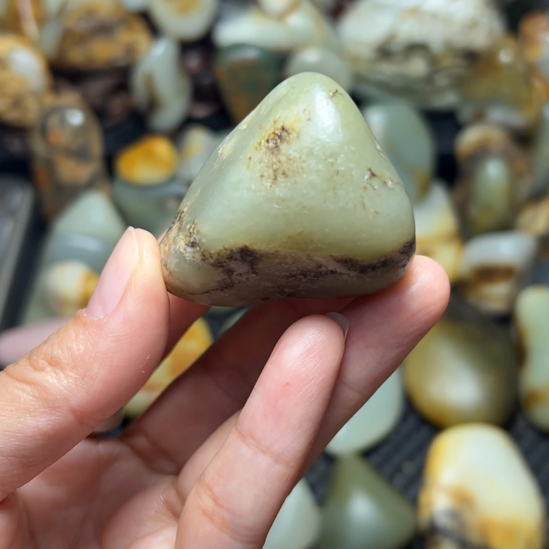 和田玉（青玉）A60未镶嵌