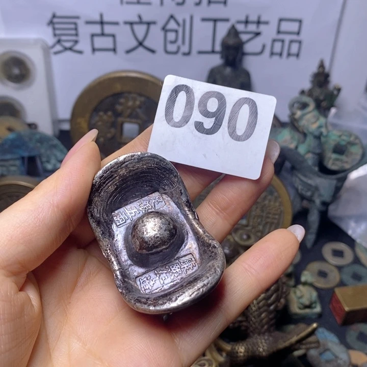 铜何****扇复古文创工艺品