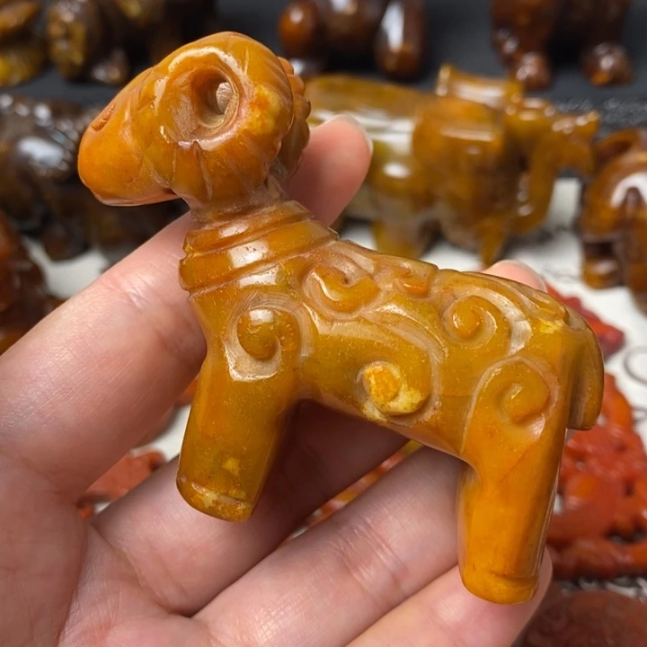 未镶嵌蛇纹石玉颈饰40