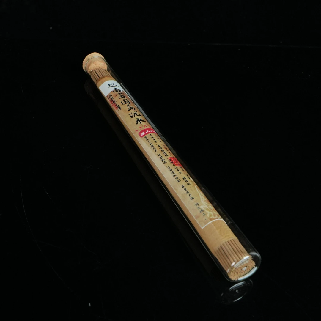 A9183 2003年越南富国岛沉香线香 /  20g