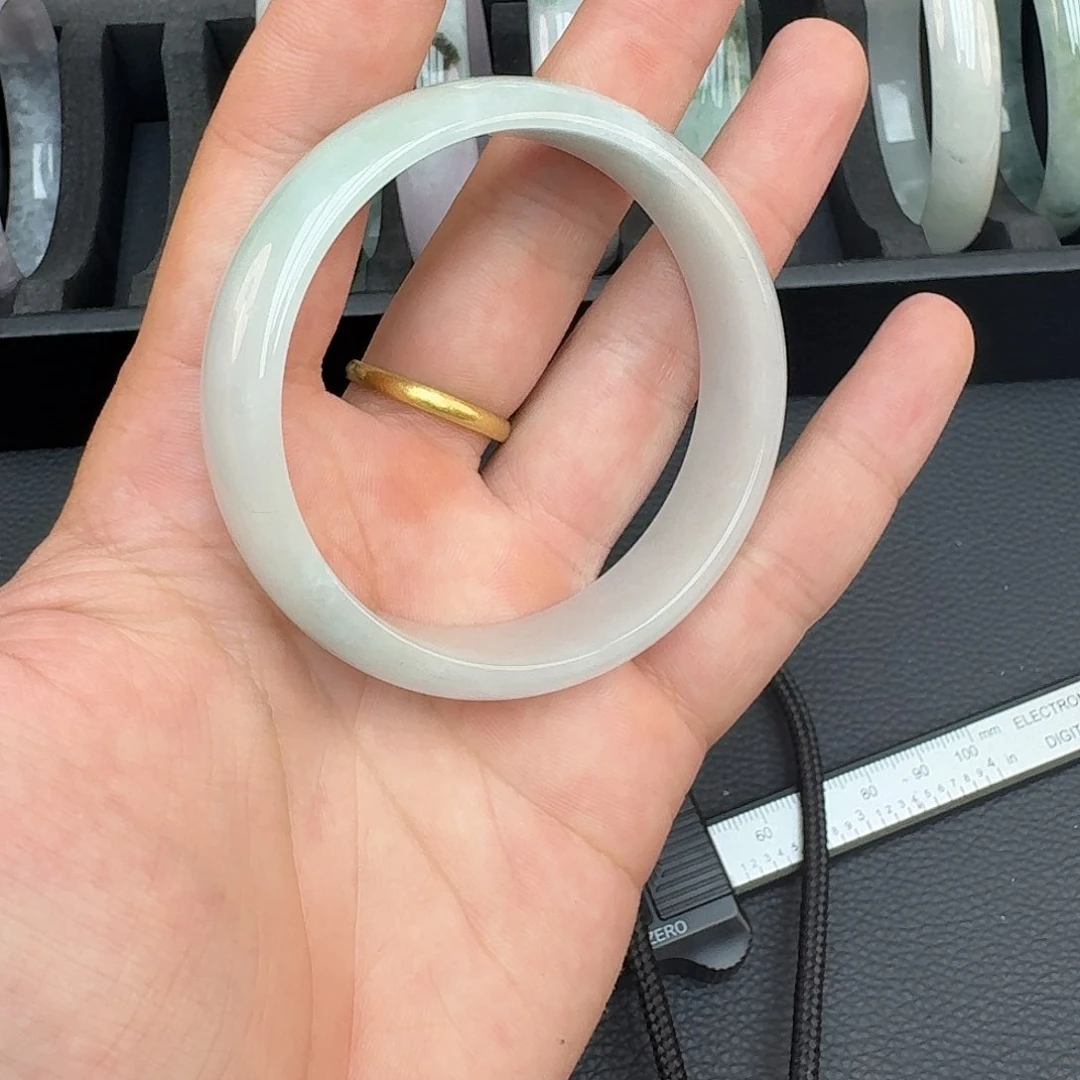未镶嵌手链翡翠翡翠