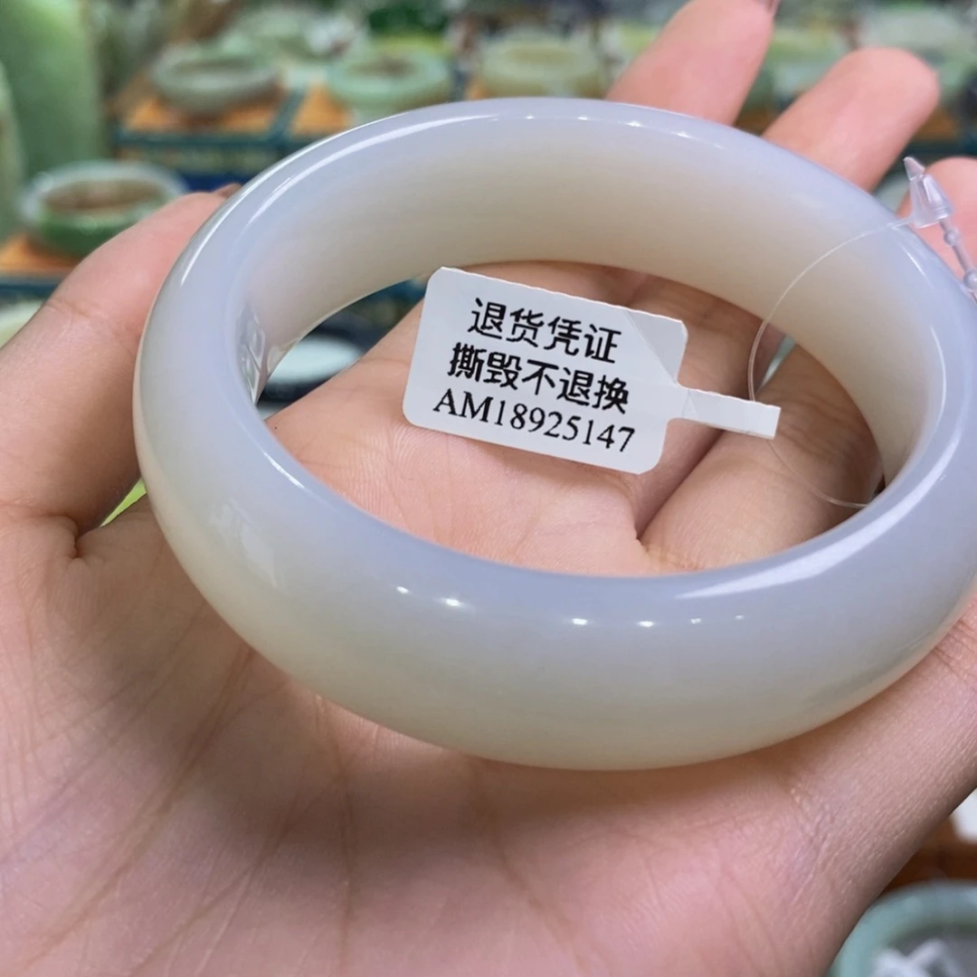 未镶嵌手镯和田玉且末羊脂白57/58