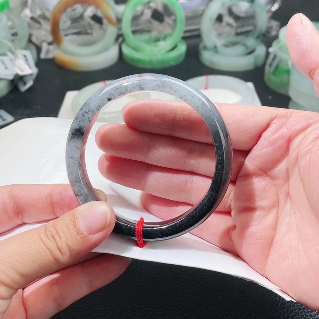 翡翠未镶嵌手镯天然缅甸翡翠手镯