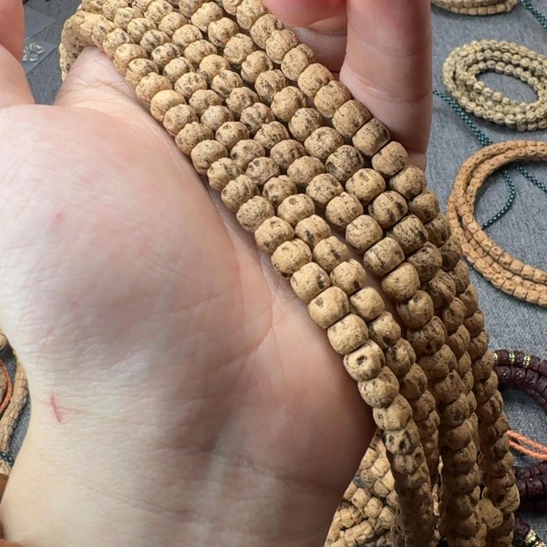 柏香籽/百香籽吊坠