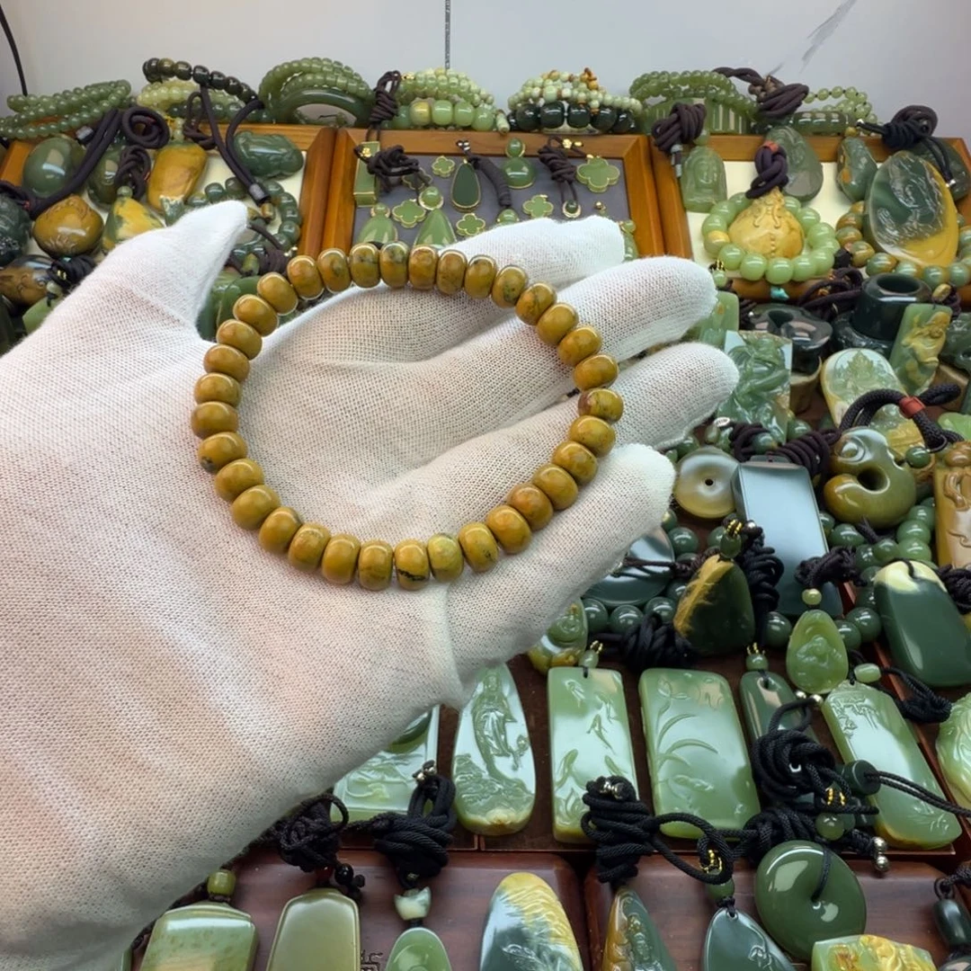 岫岩河磨玉（透闪石质玉）未镶嵌手链