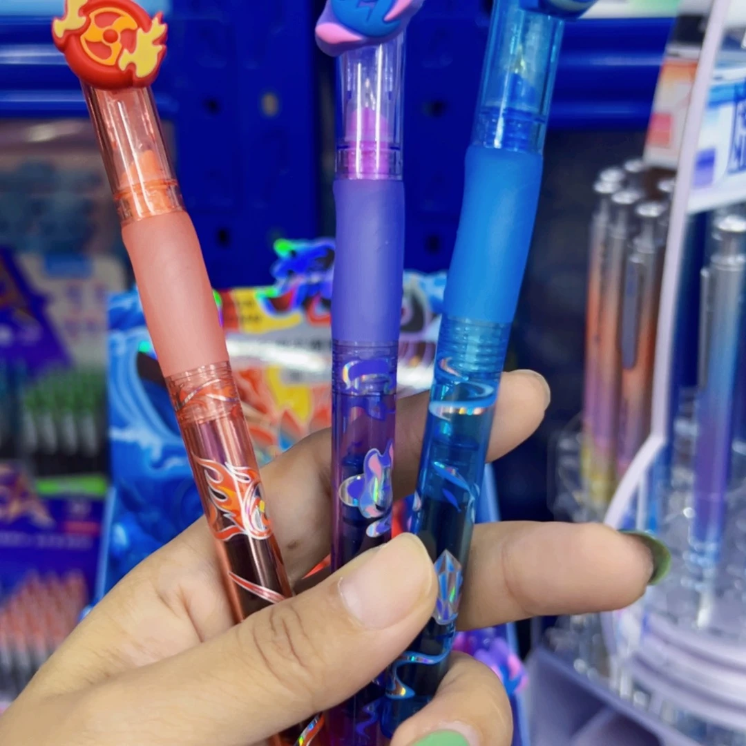 炸场细尖钢笔一支