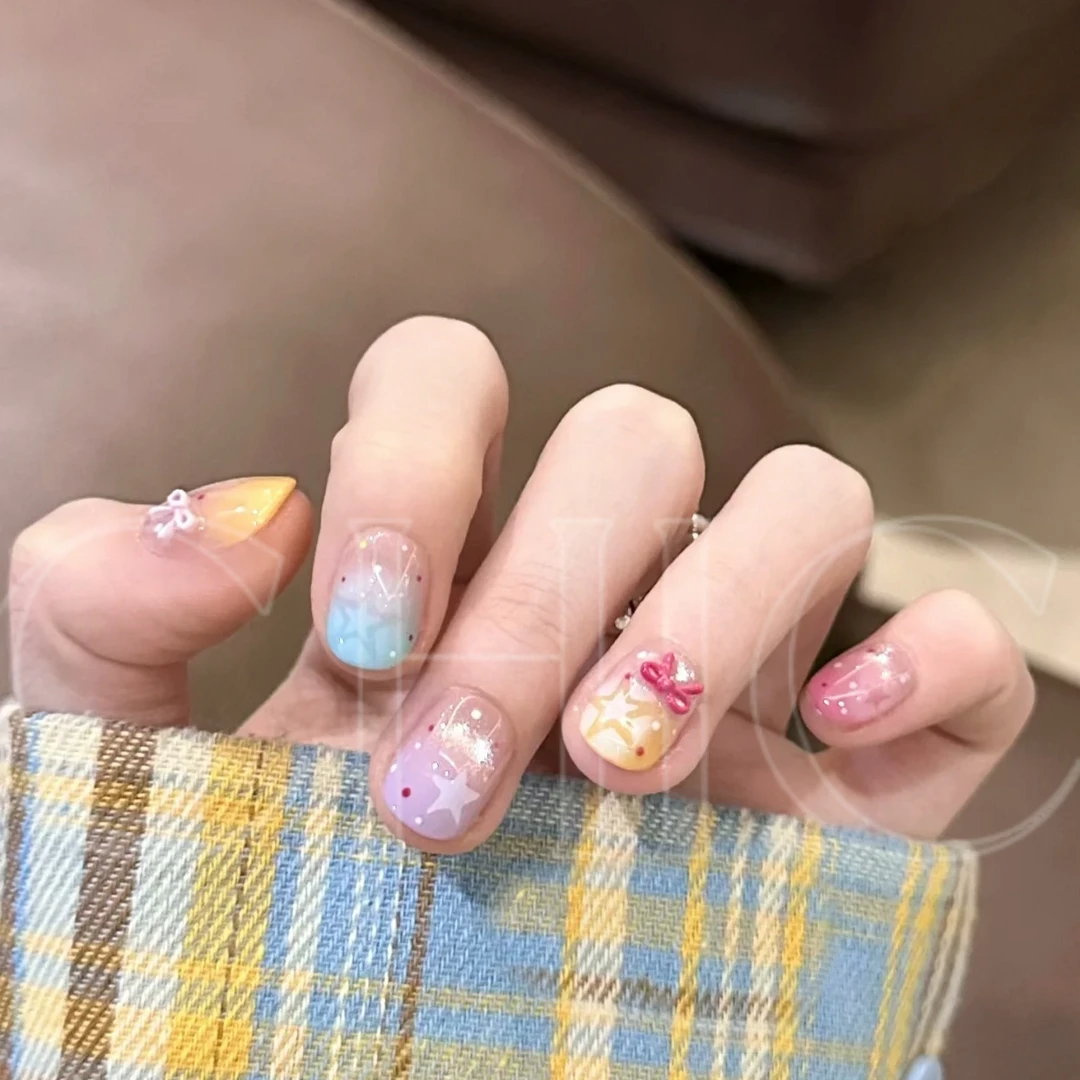 【多巴胺】夏季纯手工穿戴甲短款显白可爱多巴胺美甲10片装