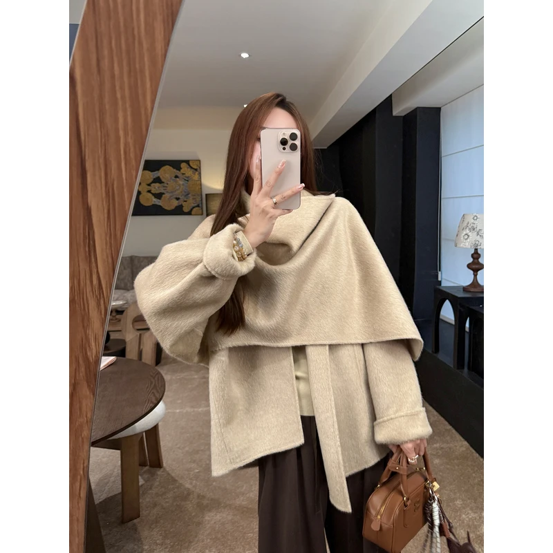 张涩涩  "松间欢笙"  80支830g苏力羊驼羊毛天丝混纺披肩式双面呢