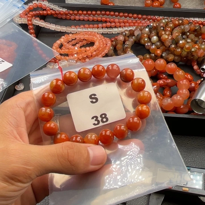 南红玛瑙未镶嵌多样性发货默认微瑕称重11mm