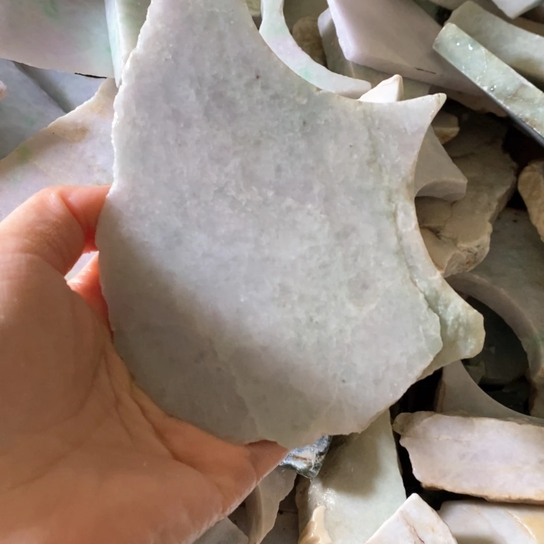 翡翠未镶嵌颈饰天然翡翠