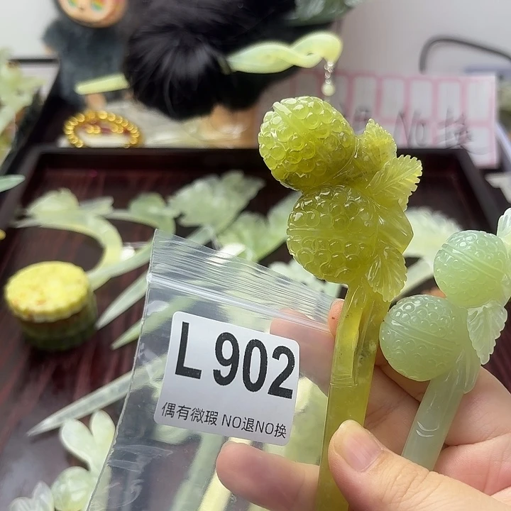 白***隙合金蛇纹石玉发饰