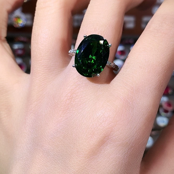 925银沙弗莱绿戒指