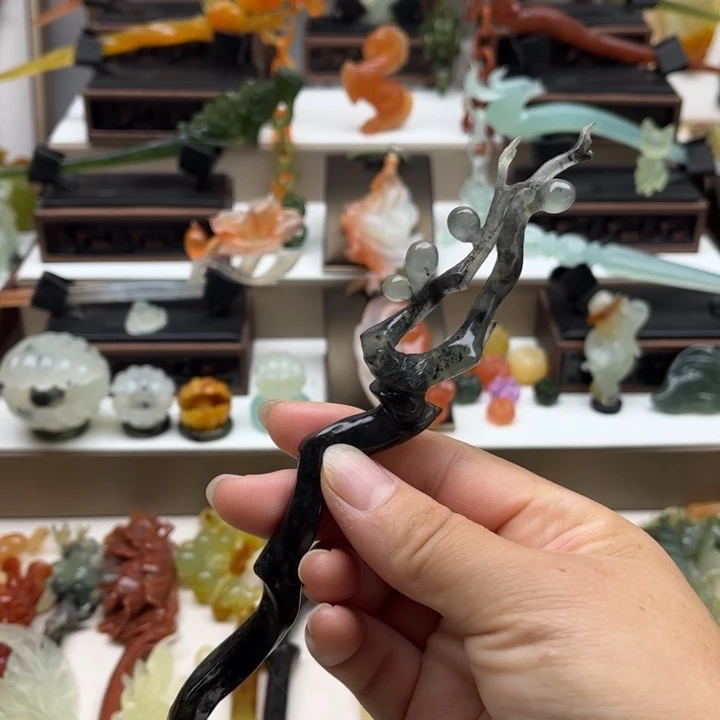 蛇纹石玉未镶嵌岫玉发簪