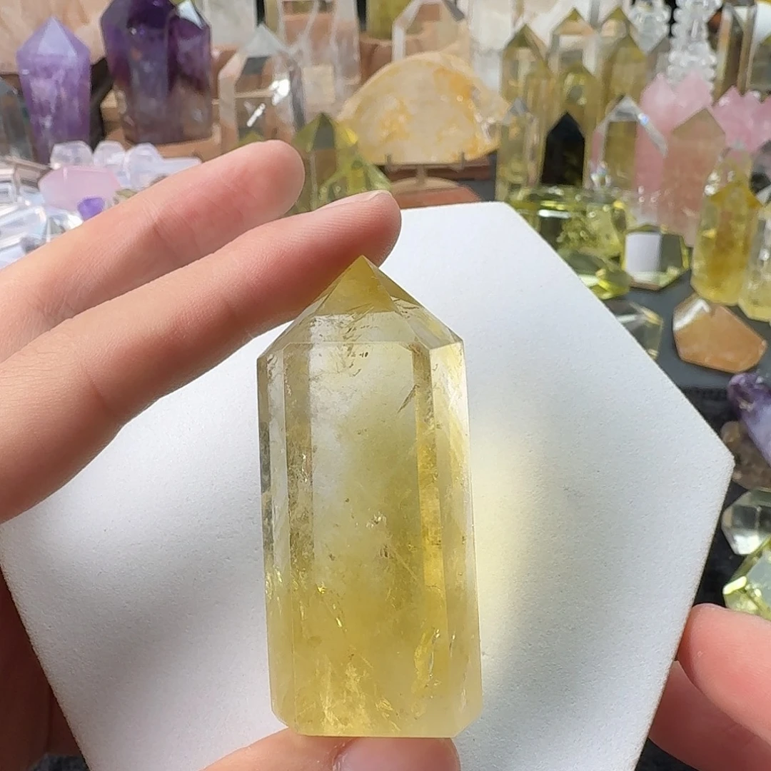 水晶珠宝半成品未镶嵌黄水晶