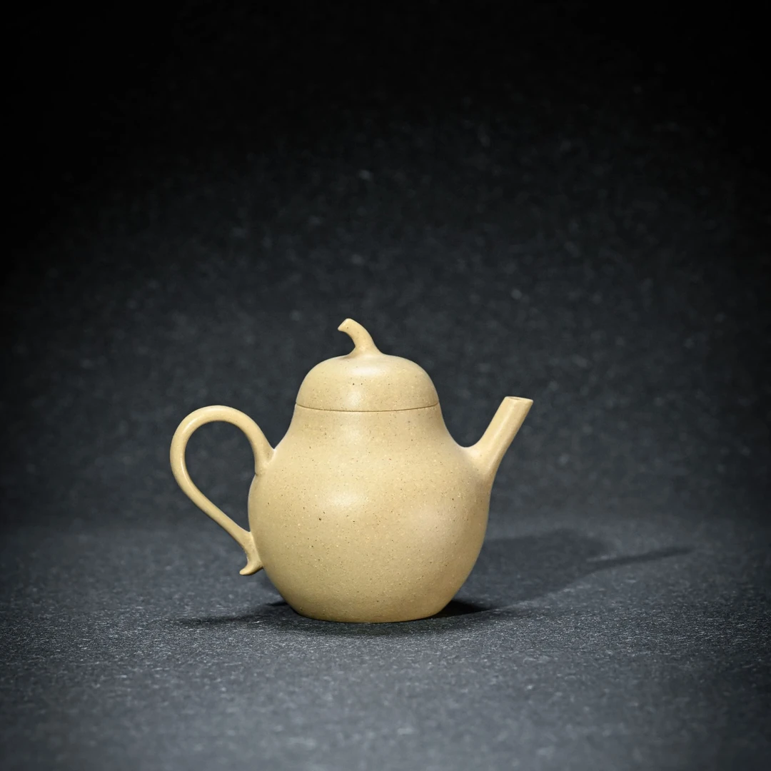 【本绿.含香茄瓜】老林精选宜兴原矿本绿精工紫砂茄瓜壶 120CC