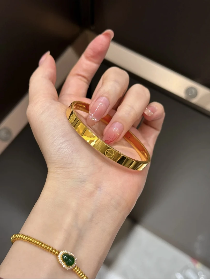 足银手镯 【一字卡家】经典大气大牌即视感