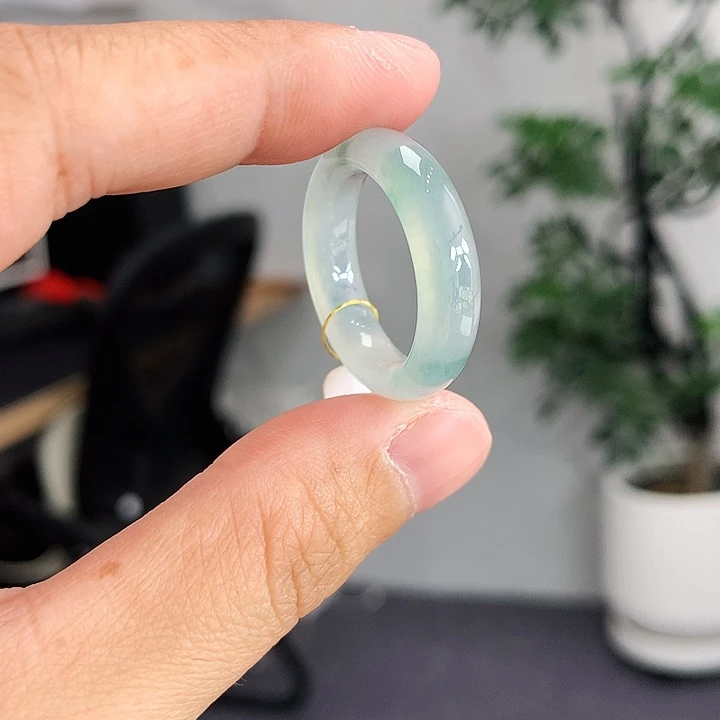 翡翠未镶嵌戒指19号