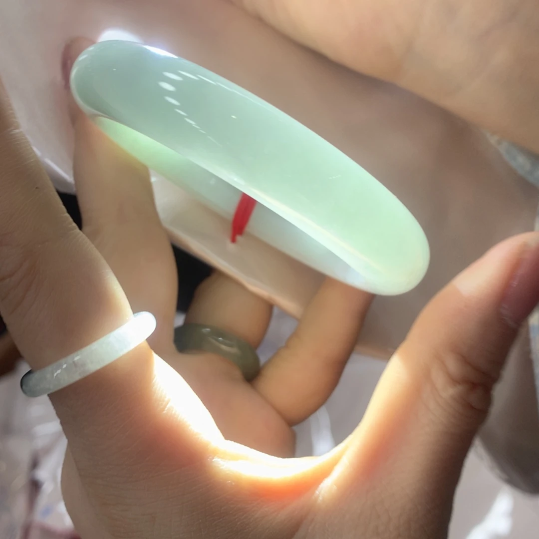 翡翠未镶嵌手镯买断